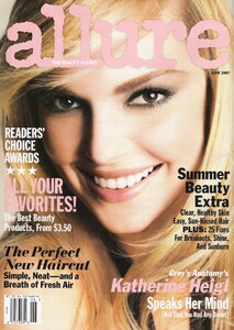 52746_allure_june07_katherine_heigl_01_122_1162lo.thumb.jpg.12e4ae1308cd6ada9f6fcda4f7eef6aa.jpg