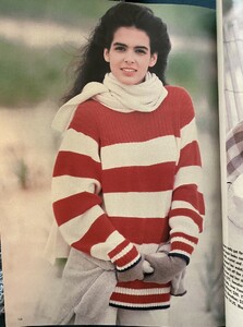 Angie_Harmon_Seventeen_October1987_03.jpg