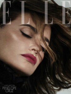 Elle Spain 424b.jpg