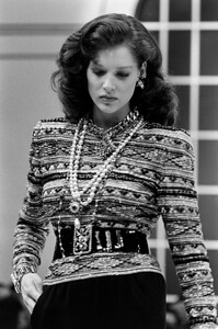 Rochelle_Redfield_Chanel_FW1985_HC_18.jpg