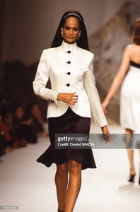 gresse s96hanaeHC-1m.jpg