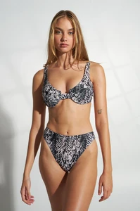 top-topacio-amazonas (1).webp