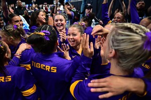 [2024.04.18] lsugym_439161603_3669456983295662_388956309028592538_n.jpg