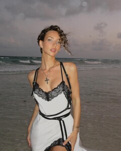 [2024.04.28] rachelc00k_440886082_7673549012665381_7408479653432680168_n.jpg