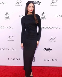 [2024.04.29] reneemurden_441104685_1780419705817167_3993309841351494458_n.jpg