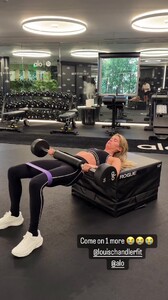 [2024.04.04] sarasampaio_3339104006747166145.jpg