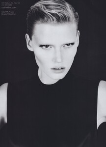 Mert__Marcus_Calvin_Klein_Collection_Fall_Winter_2010_11_01.thumb.jpg.8ab8c066a2f4dfe1597c7b7a10d0f784.jpg