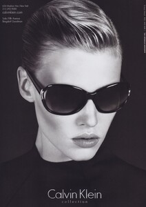 Mert__Marcus_Calvin_Klein_Collection_Fall_Winter_2010_11_08.thumb.jpg.4f54148badffeb5b1baa8d0ad830d30d.jpg