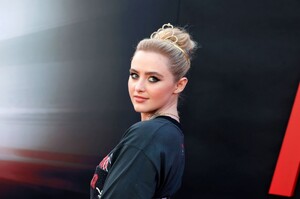 abigailpremiere170428-035.jpg
