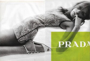 elle russia number 78.jpg