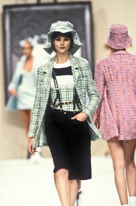 giddings s94chanel-RTW-3b.jpg