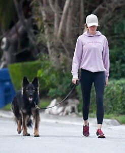 gisele in miami february 2 2024 4.jpeg