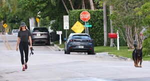 gisele miami april 16 2024 15.jpeg