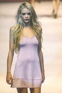 jaimeK s98blumarine-3b.jpg