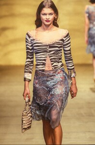 mullerK s00blumarine-.jpg