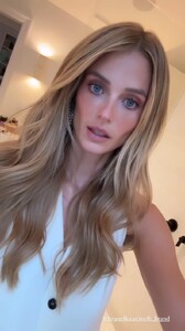 [2024.05.01] katelove_3358666782473413135.jpg