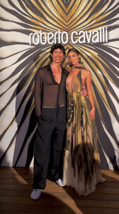 [2024.05.20] carmellarose_An-Ti05j3kk5lhF.jpg