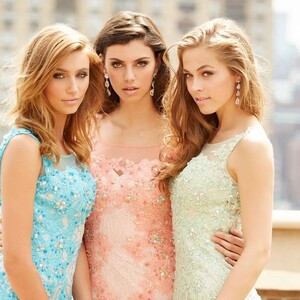 [2024.05.23] carolineannkelley-catalog_cuties_446099395_976157457364581_5925221438261887995_n.jpg