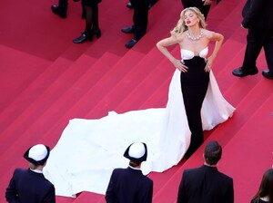 [2024.05.23] troublewithprabal_443717393_434006092747126_2567420140831712715_n.jpg