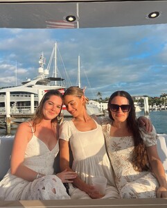 [2024.05.27] elizabethcturner_441537273_18435756829052750_3360946309807928556_n.jpg