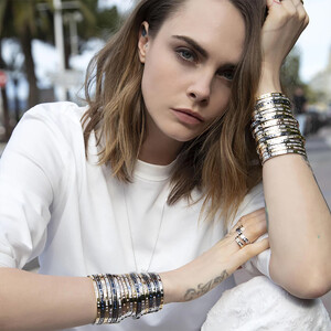 473399367_cara-delevingne-apm-monaco-05.jpg