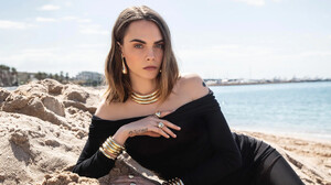 473466011_apm-monaco-collection-ete-cara-delevingne.jpg