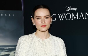 Daisy-Ridley-003.jpg