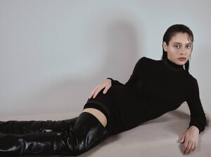 Daniela Melchior - Numéro Netherlands [2024.05.28] Screenshot-2024-05-28-at-15.23.59.jpg