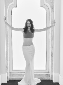 Daniela Melchior - Numéro Netherlands [2024.05.28] Screenshot-2024-05-28-at-15.24.23.jpg