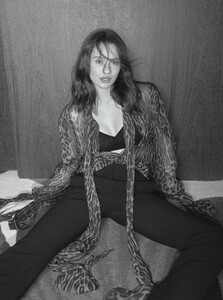 Daniela Melchior - Numéro Netherlands [2024.05.28] Screenshot-2024-05-28-at-15.24.32.jpg