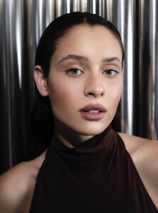 Daniela Melchior - Numéro Netherlands [2024.05.28] Screenshot-2024-05-28-at-15.24.43.jpg