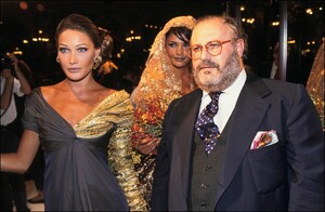 Dior Haute Couture Fall Winter 92-93 Show In France In July, 1992.jpg