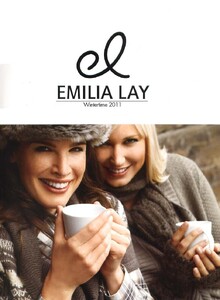 EmiliaLayWintertime12W800.jpg.79a7804e3fcd7e67e81ca32e92ac4907.jpg