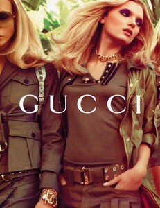 Inez__Vinoodh_Gucci_Spring_Summer_2009_09.thumb.jpg.91bc1905a024040d3a386313054d431e.jpg