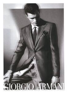 Mert__Marcus_Giorgio_Armani_Spring_Summer_2009_06.thumb.jpg.4e773d576e5e81b5d26207bcfad5fccc.jpg