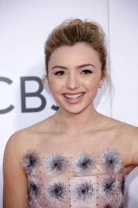 Peyton_List_28129_28129.jpg