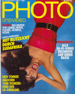 PhotoUndVideoDE0984no143cover.thumb.jpg.470ca238e76d6ac8c8e72da517b7536f.jpg