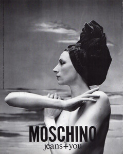 Sara Kapp-MoschinoJeansAdModaIT0387no39.jpg