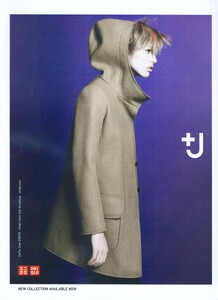 Sims_Uniqlo_J_Fall_Winter_2010_11_01.thumb.jpg.c468a1d4ff0e67a44bc7e3bc46d0b4b5.jpg
