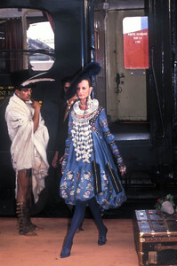 estherDJ f98dior-HC-.jpg