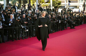 eva-herzigova_02-galeria b.jpg