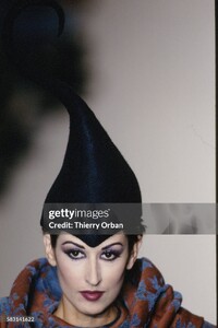 hernando f94rabanneHC-2ee.jpg