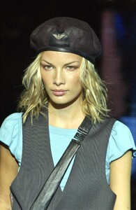 lavinia s02emporioA-2e.jpg