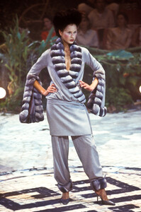 semanova f98givenchy-HC-.jpg