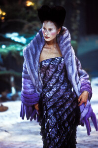 semanova f98givenchy-HC-3b.jpg