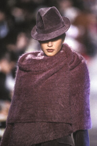 semanova f99chloe-2e.jpg