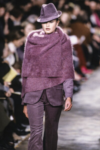 semanova f99chloe-5.jpg