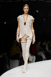 00009-ferrari-spring-2024-ready-to-wear-credit-gorunway.thumb.jpg.5bab0296d63acaef2c3ed8e2f624a9c3.jpg