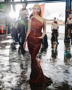 2024-05-01 03.48.43 3358178735827627928_6202726.jpg