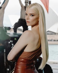 2024-05-01 03.48.43 3358178736087190673_21892409.jpg